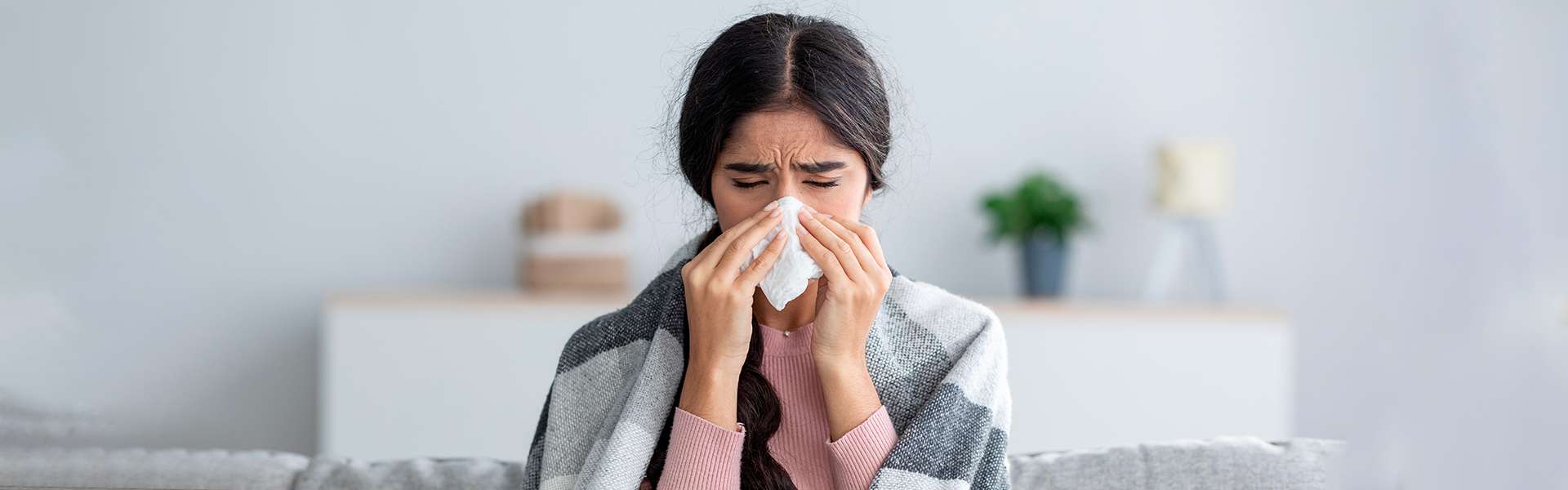 Treating a cold: symptoms, causes and remedies