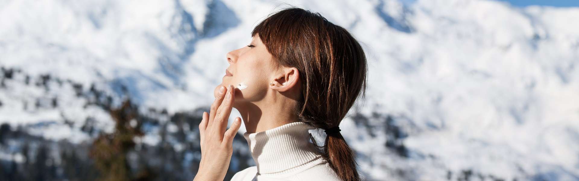 Protéger sa peau des rigueurs de l'hiver: cosmétiques et nutrition