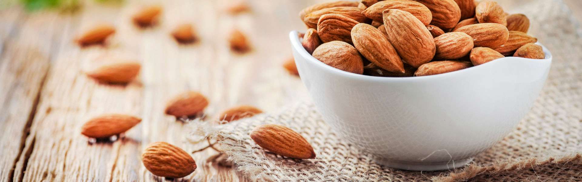 Almonds: why are they so good?