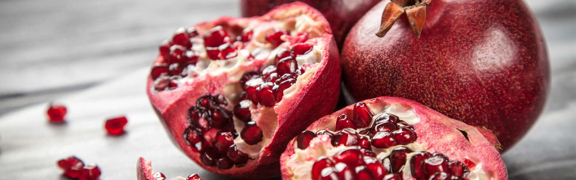 Pomegranate | the fruit that brings us autumn. Do you know him well?