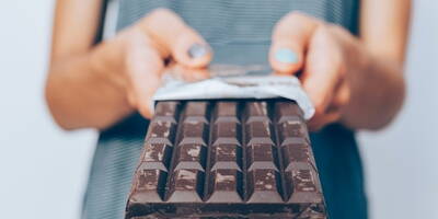 Cioccolato fondente | Tutti gli effetti benefici per corpo e mente