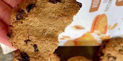 Cereal biscuits with red fruits