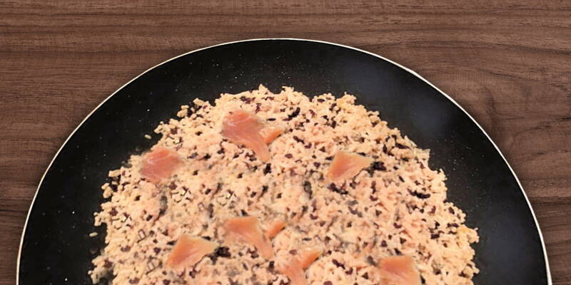 Venus rice and Slim Rice with salmon