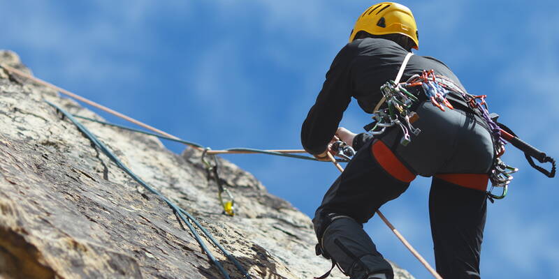 L'arrampicata: tipologie e attrezzatura