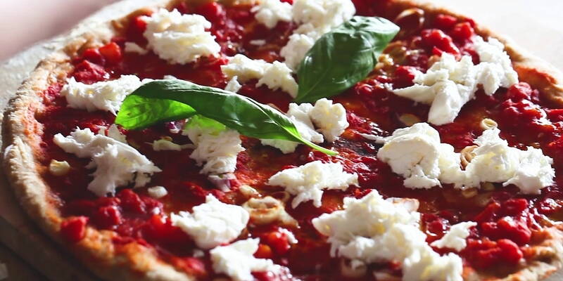 Ricetta della salute | Pizza fatta in casa: ricca, salutare e...buonissima!