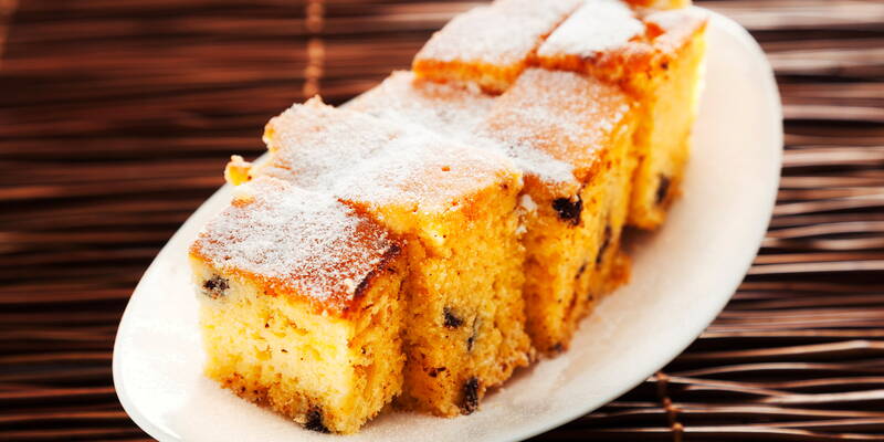 Poke cake: the sweet that is filled with a clever method and that everyone likes