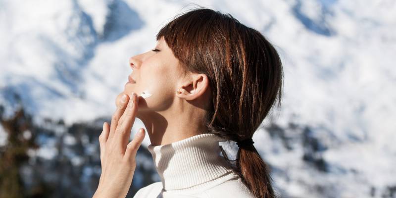 Schutz der Haut vor den Unbilden des Winters: Kosmetik und Ernährung